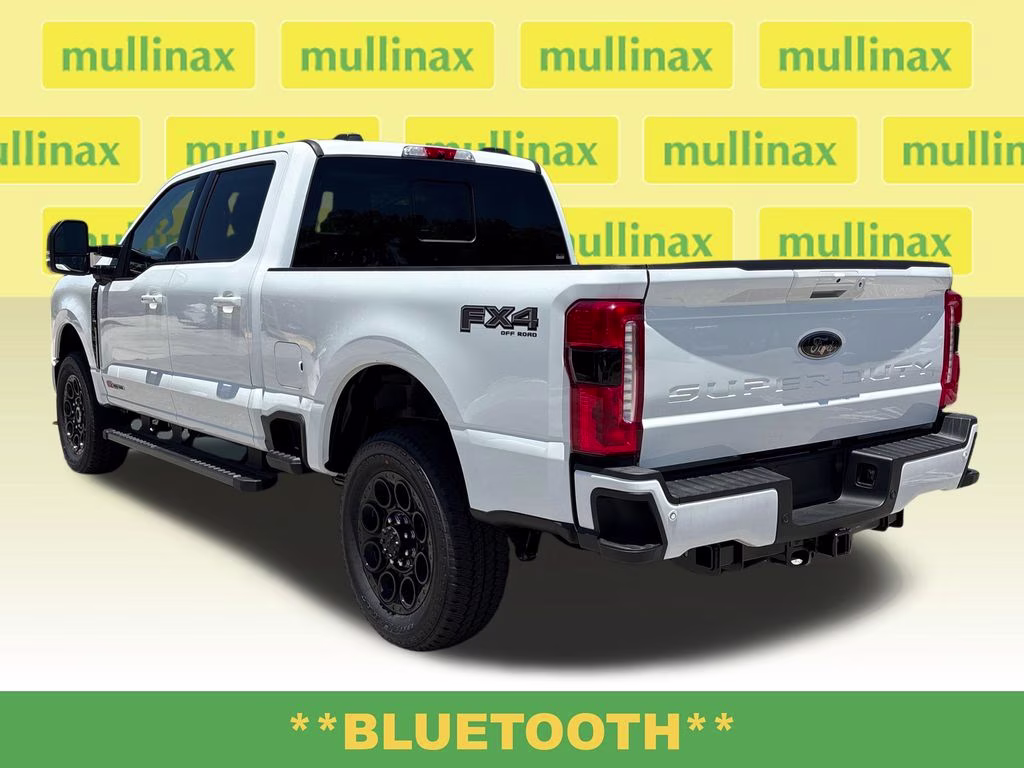 2026 Oxford White Ford Super Duty F-250 SRW Lariat 4X4 Truck