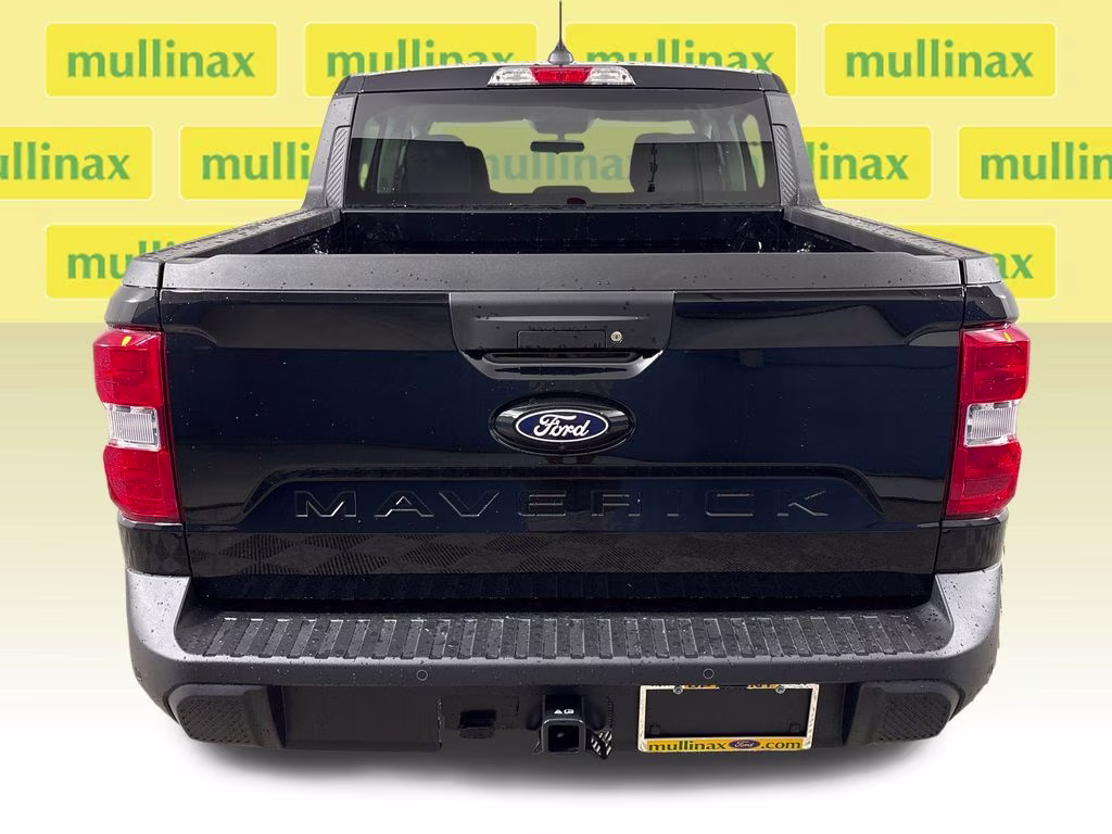 2026 Shadow Black Ford Maverick XLT FWD Truck