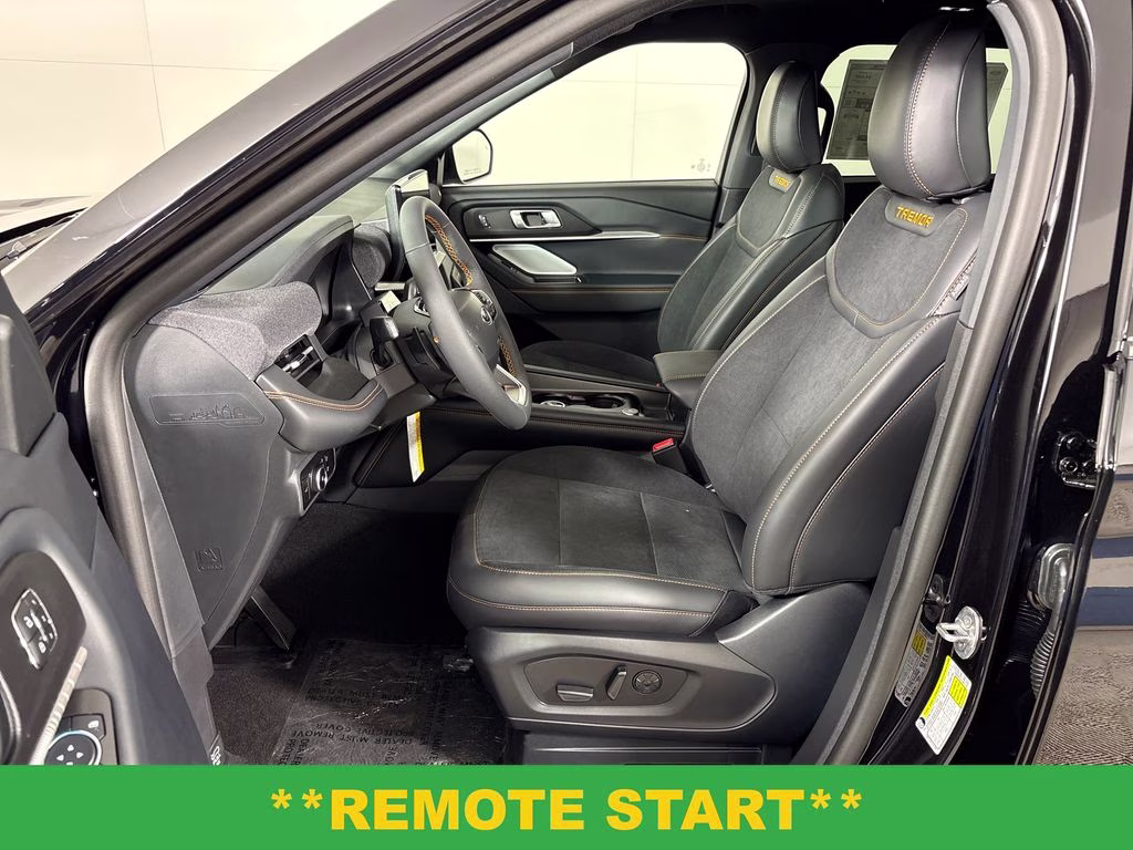 2026 Agate Black Metallic Ford Explorer Tremor 4X4 SUV