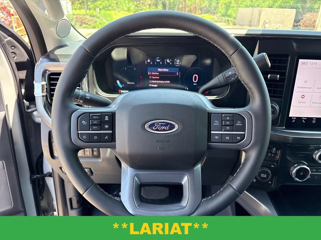 2026 Avalanche Ford Super Duty F-250 SRW Lariat 4X4 Truck
