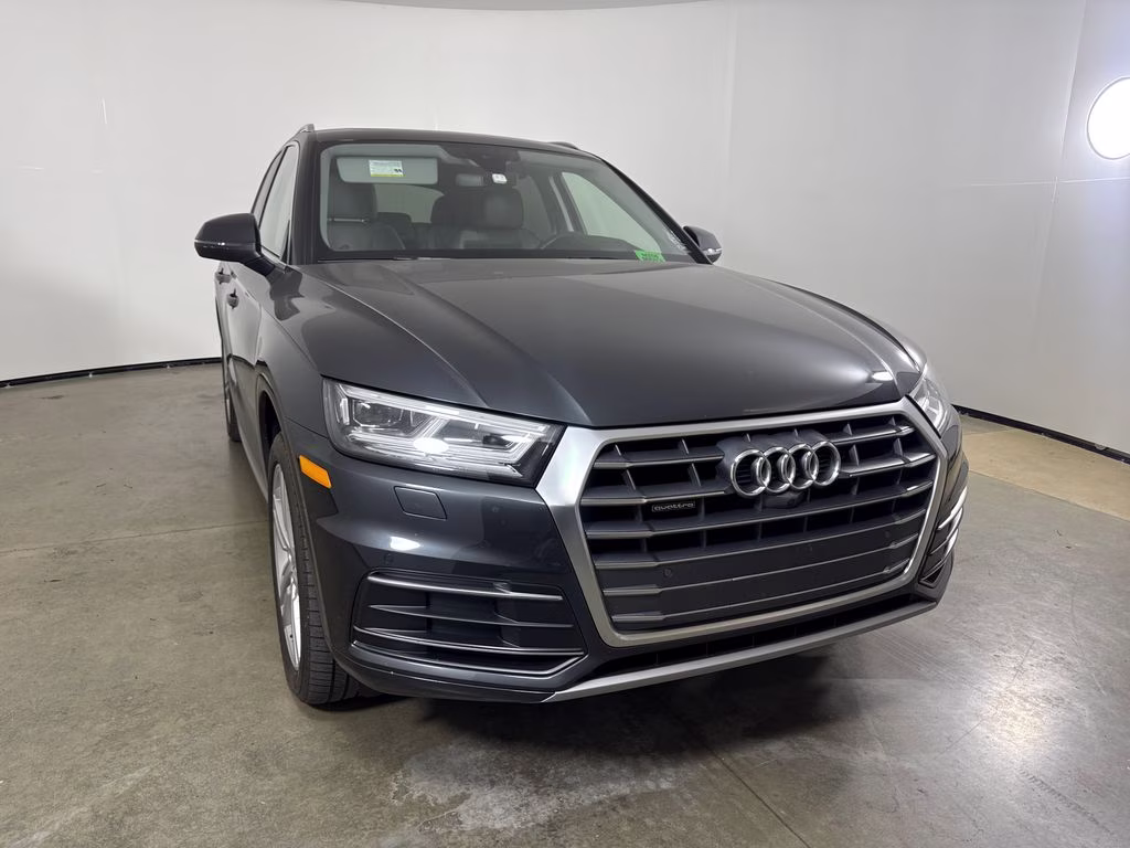 2018 Mythos Black Metallic Audi Q5 2.0T Premium AWD SUV