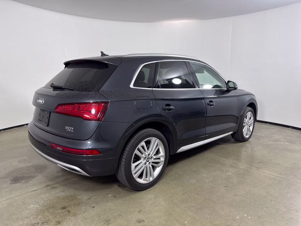 2018 Mythos Black Metallic Audi Q5 2.0T Premium AWD SUV