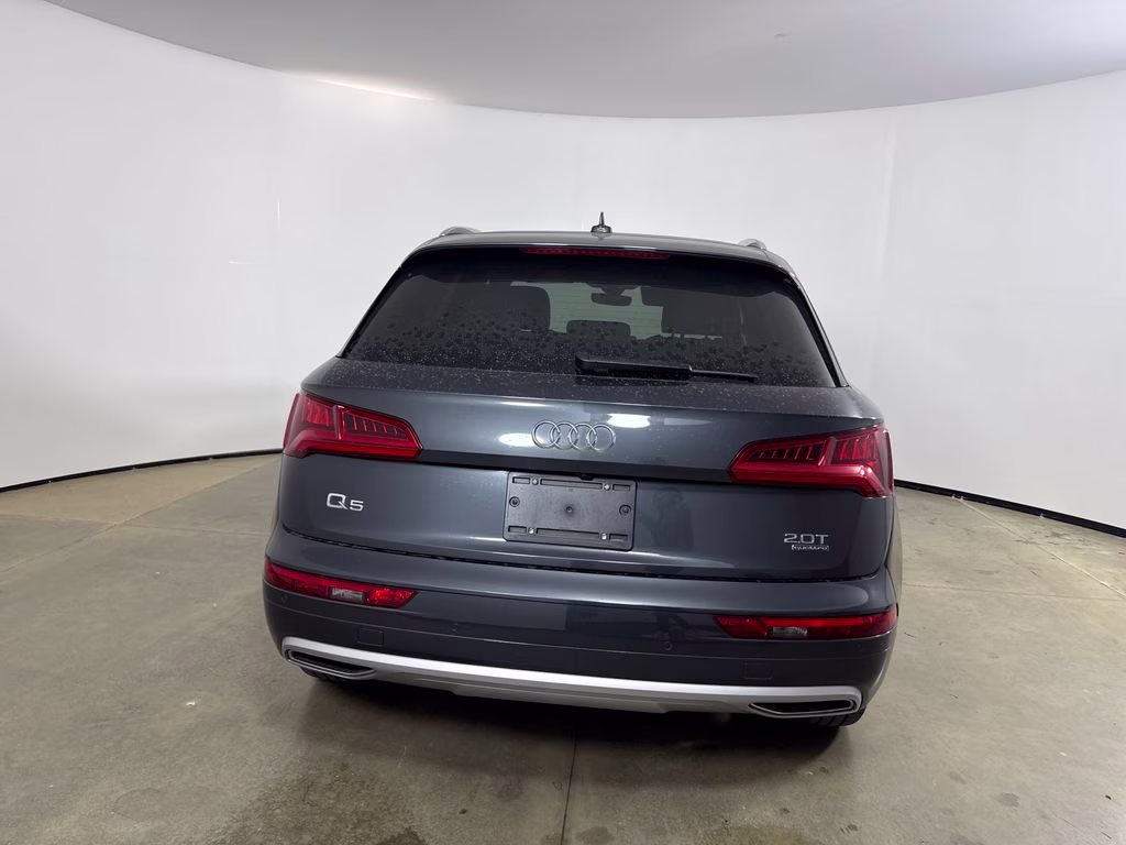 2018 Mythos Black Metallic Audi Q5 2.0T Premium AWD SUV