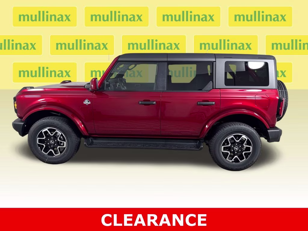 2026 Ruby Red Metallic Tinted Clearcoat Ford Bronco Outer Banks 4X4 SUV