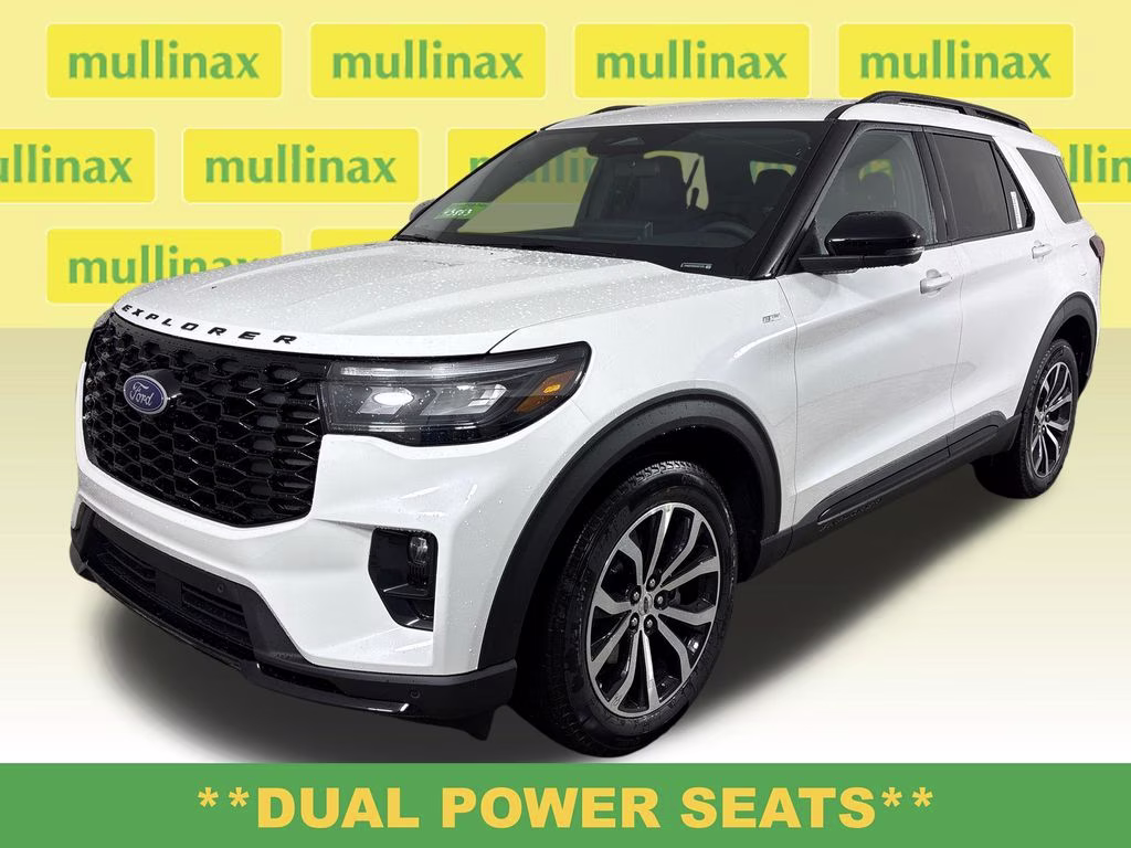 2026 Star White Metallic Tri-Coat Ford Explorer ST-Line RWD SUV
