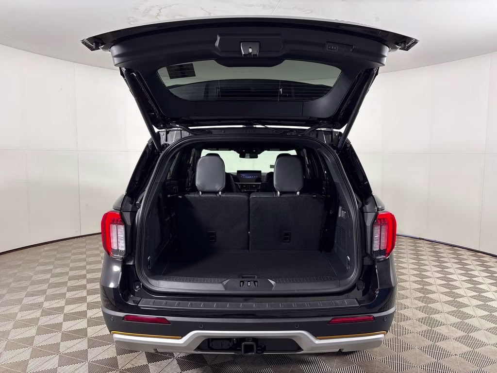 2026 Agate Black Metallic Ford Explorer Tremor 4X4 SUV