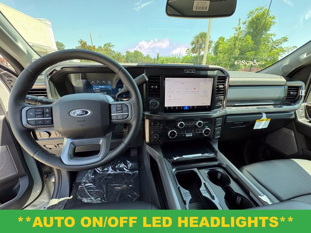2026 Avalanche Ford Super Duty F-250 SRW Lariat 4X4 Truck