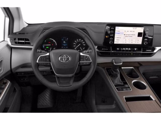 2024 Predawn Gray Mica Toyota Sienna XLE FWD Van