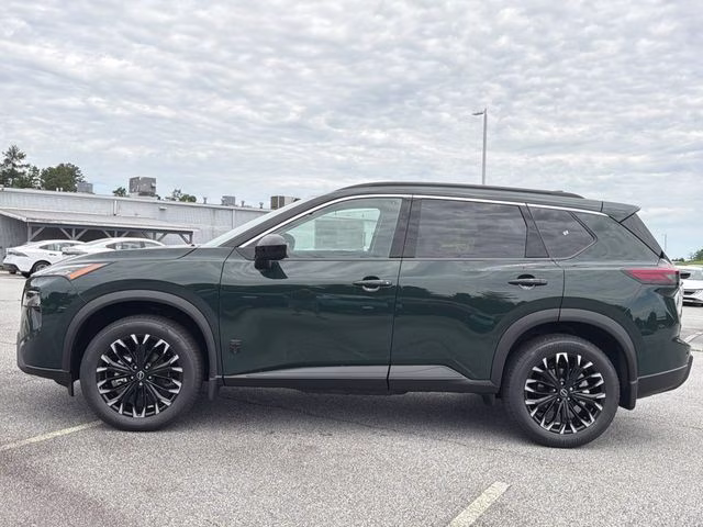 2026 Obsidian Green Nissan Rogue Dark Armor FWD SUV