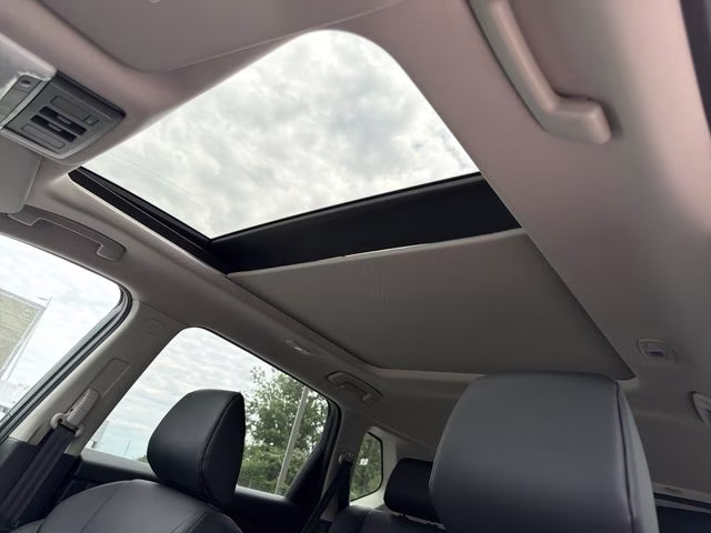 2026 Obsidian Green Nissan Rogue Dark Armor FWD SUV