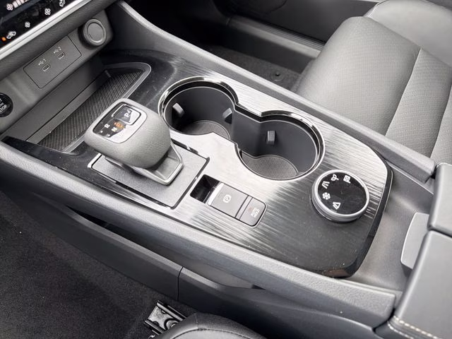 2026 Everest White Pearl Tricoat Nissan Rogue Dark Armor AWD SUV
