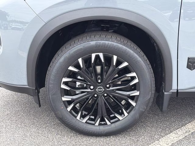 2026 Boulder Gray Pearl Nissan Rogue Dark Armor AWD SUV