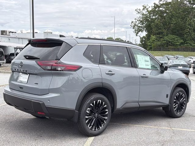 2026 Boulder Gray Pearl Nissan Rogue Dark Armor AWD SUV