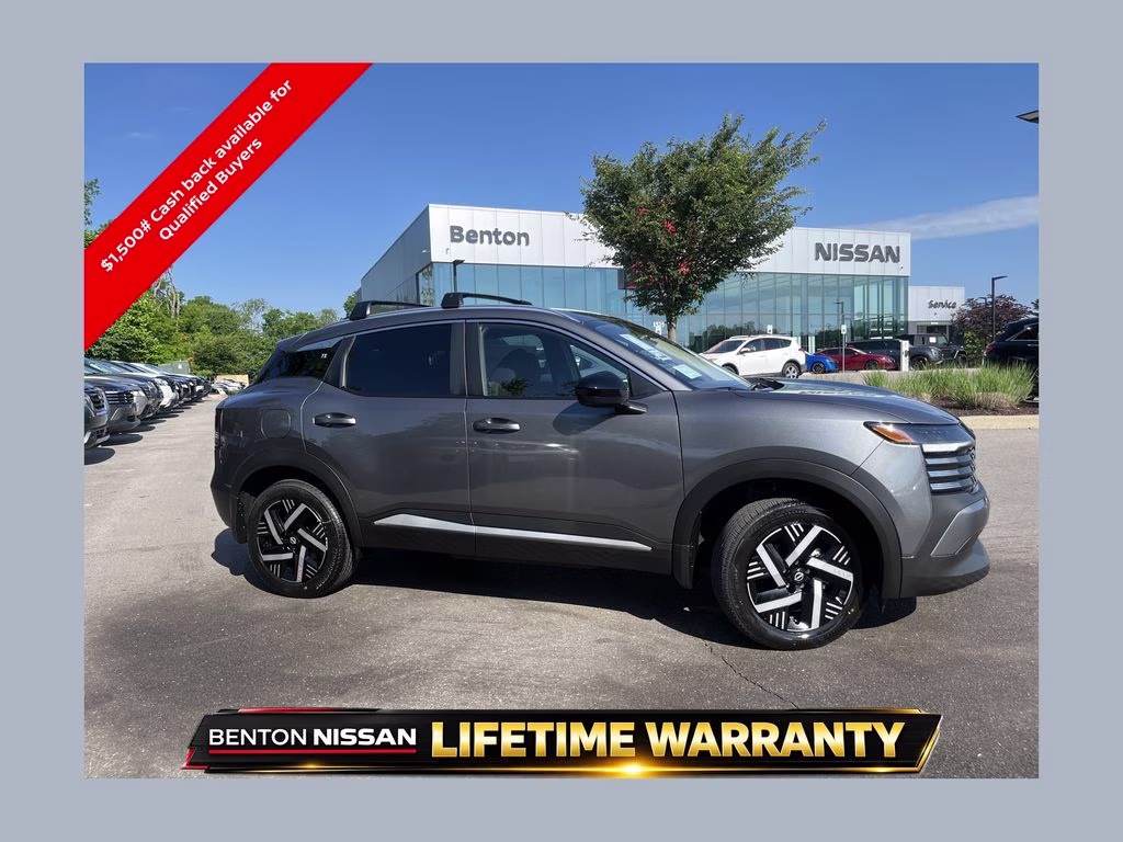 2026 Nissan Kicks 2.0 SV's photo