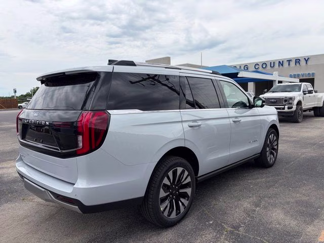 2026 Silver Ford Expedition Platinum 4X4 SUV