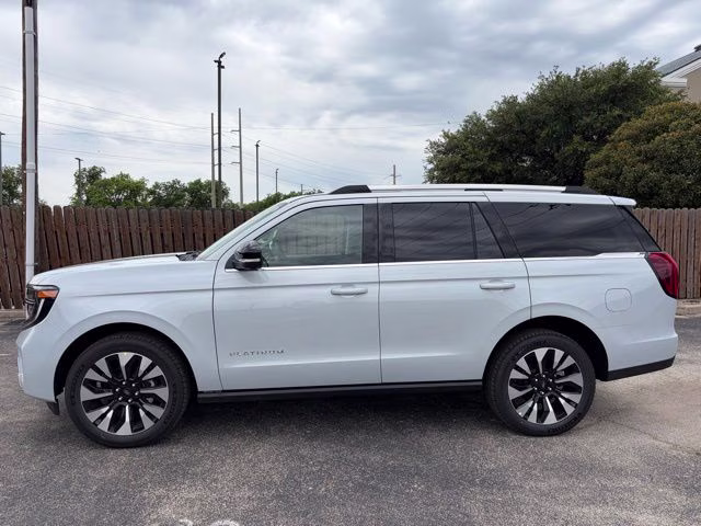 2026 Silver Ford Expedition Platinum 4X4 SUV