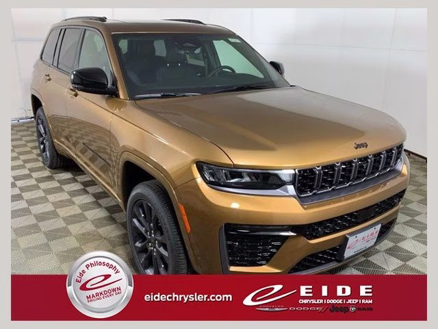 2026 Jeep Grand Cherokee Limited Reserve 4x4's photo