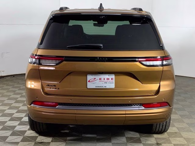 2026 Copper Shino Metallic Clearcoat Jeep Grand Cherokee Limited Reserve 4X4 SUV