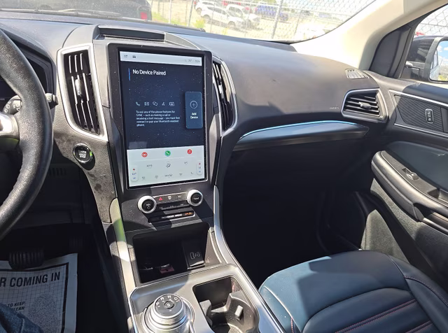 2023 Carbonized Gray Metallic Ford Edge SEL AWD SUV