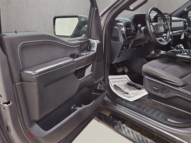 2023 Carbonized Gray Metallic Ford F-150 XLT 4X4 Truck