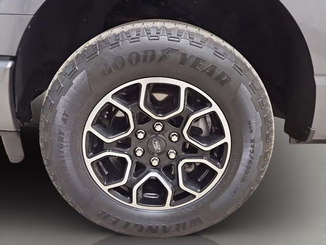 2023 Carbonized Gray Metallic Ford F-150 XLT 4X4 Truck