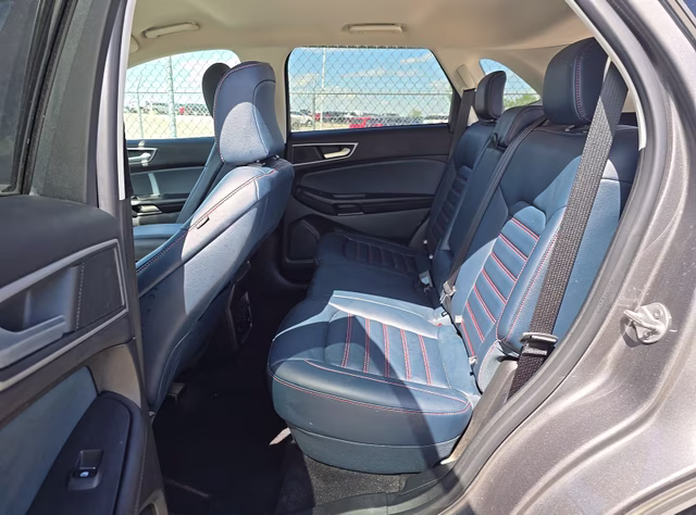 2023 Carbonized Gray Metallic Ford Edge SEL AWD SUV