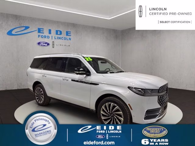 2025 Lincoln Navigator Black Label 4WD's photo