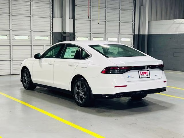 2026 Platinum White Pearl Honda Accord Hybrid EX-L FWD Sedan