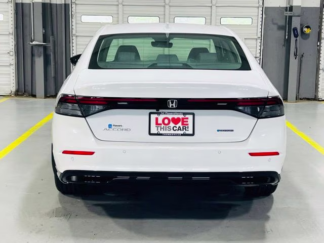 2026 Platinum White Pearl Honda Accord Hybrid EX-L FWD Sedan
