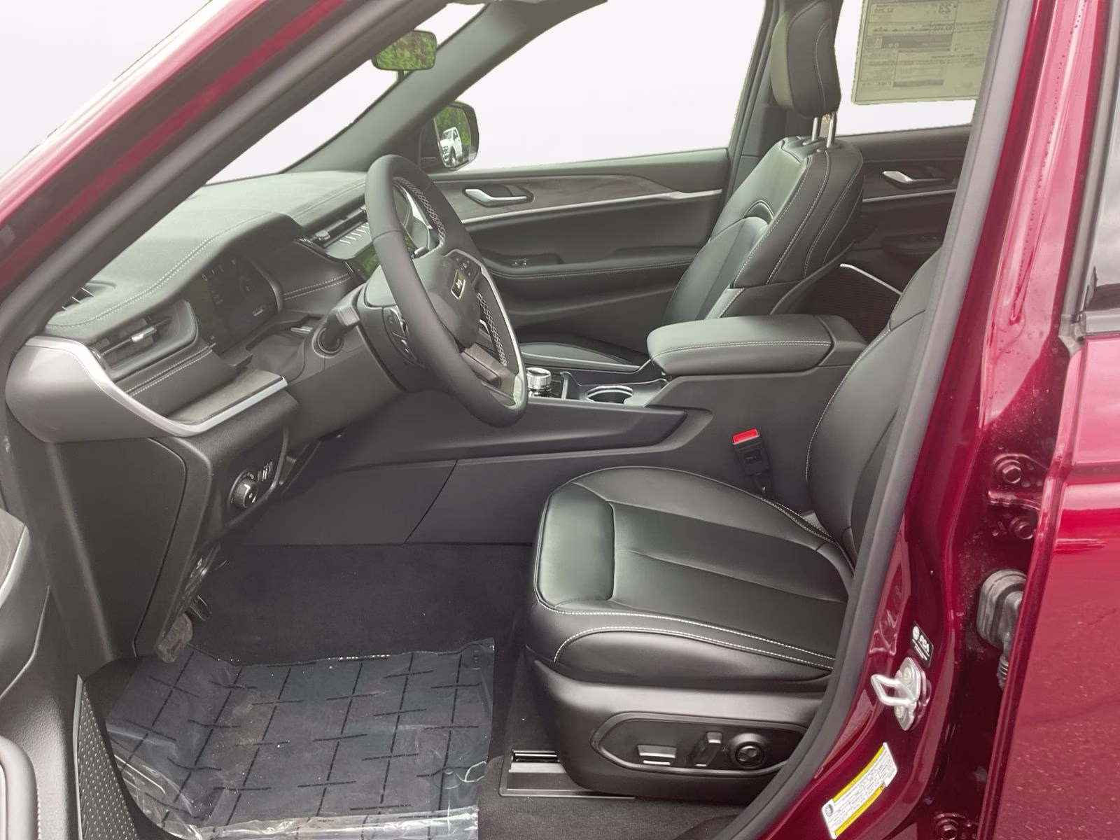 2026 Velvet Red Pearlcoat Jeep Grand Cherokee Limited 4X4 SUV