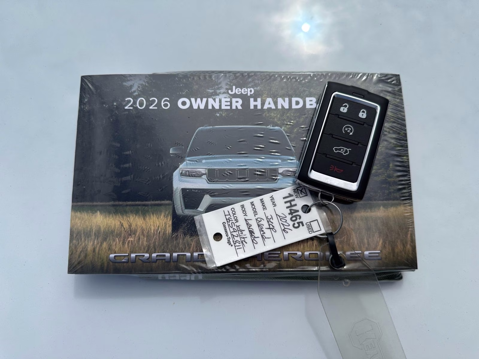 2026 Bright White Clearcoat Jeep Grand Cherokee L Laredo 4X4 SUV
