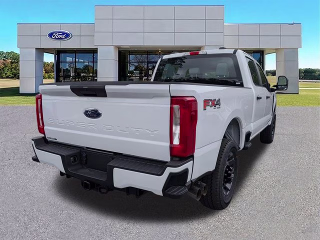 2026 Oxford White Ford Super Duty F-250 SRW XL 4X4 Truck