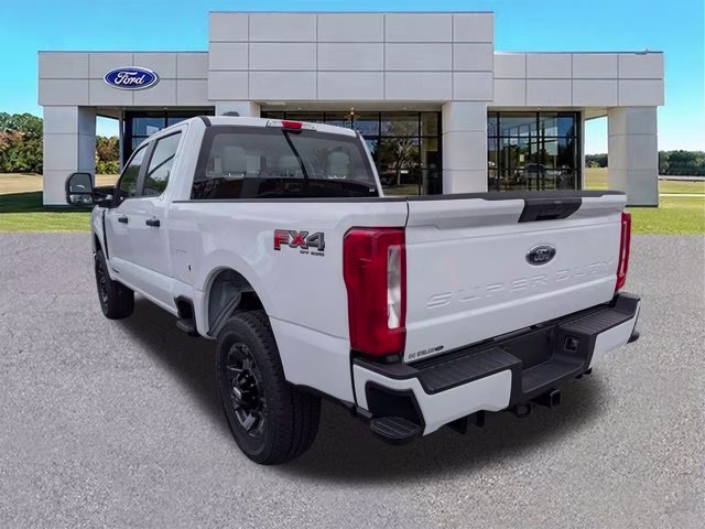 2026 Oxford White Ford Super Duty F-250 SRW XL 4X4 Truck