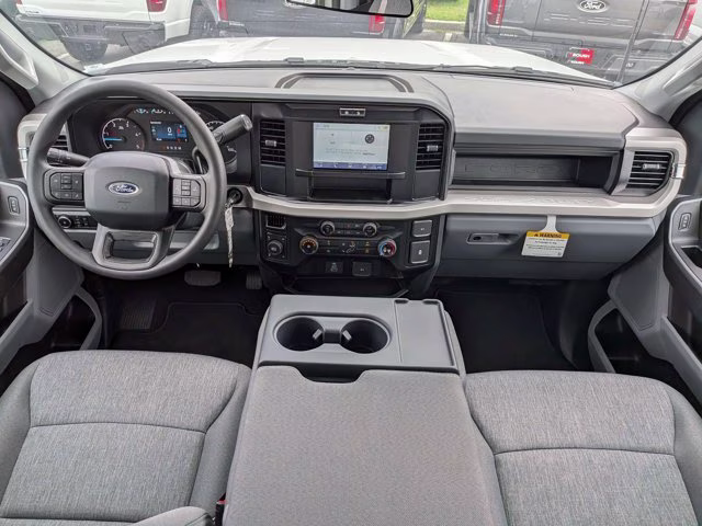2026 Oxford White Ford Super Duty F-250 SRW XL 4X4 Truck
