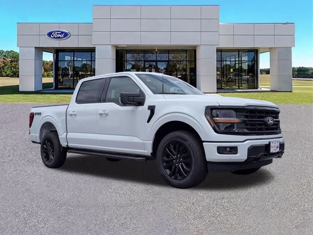 2026 Oxford White Ford F-150 XLT 4X4 Truck