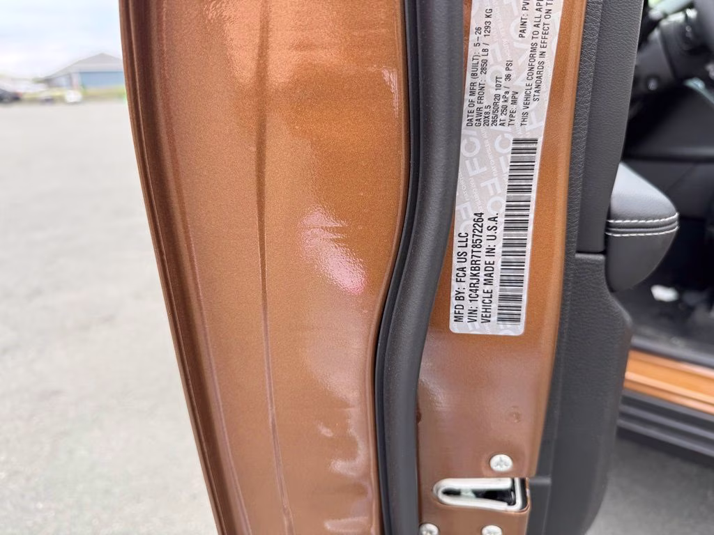 2026 Copper Shino Metallic Clearcoat Jeep Grand Cherokee L Limited 4X4 SUV