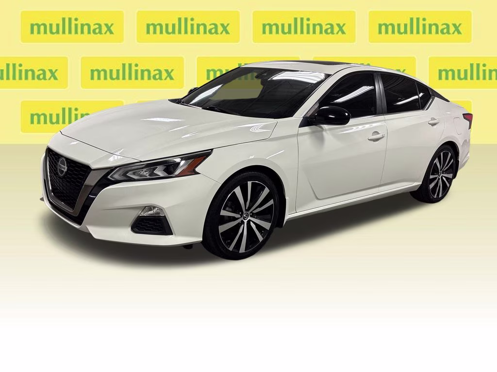 2020 Glacier White Nissan Altima 2.5 SR FWD Sedan