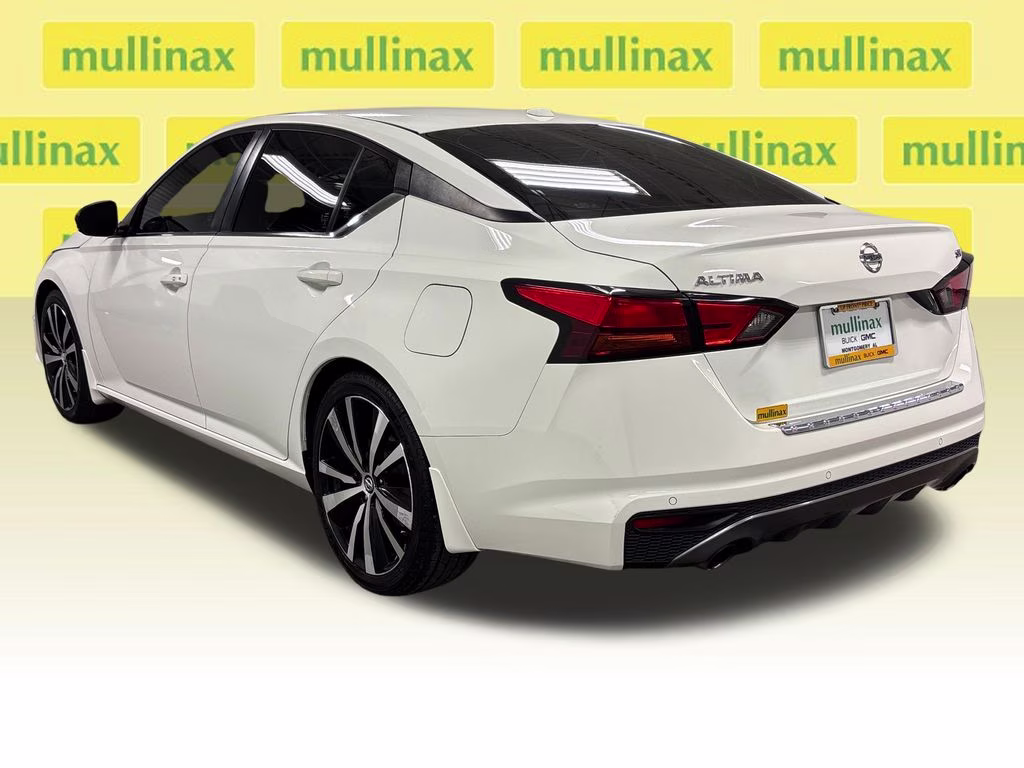 2020 Glacier White Nissan Altima 2.5 SR FWD Sedan
