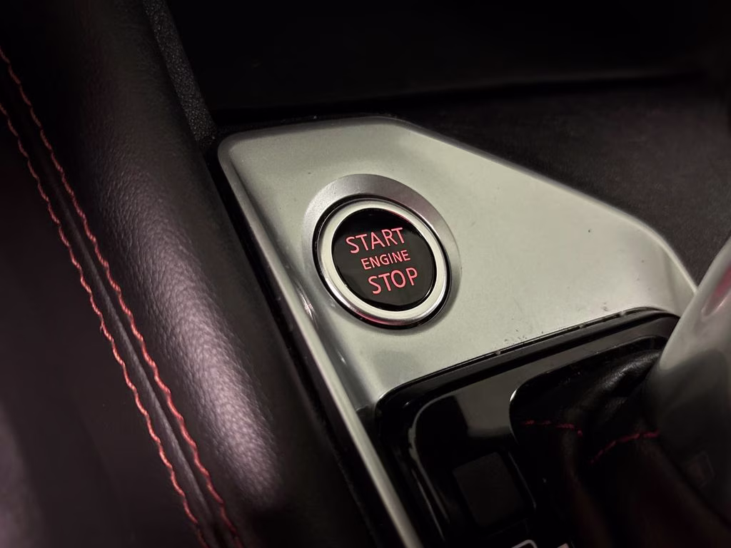 2020 Glacier White Nissan Altima 2.5 SR FWD Sedan