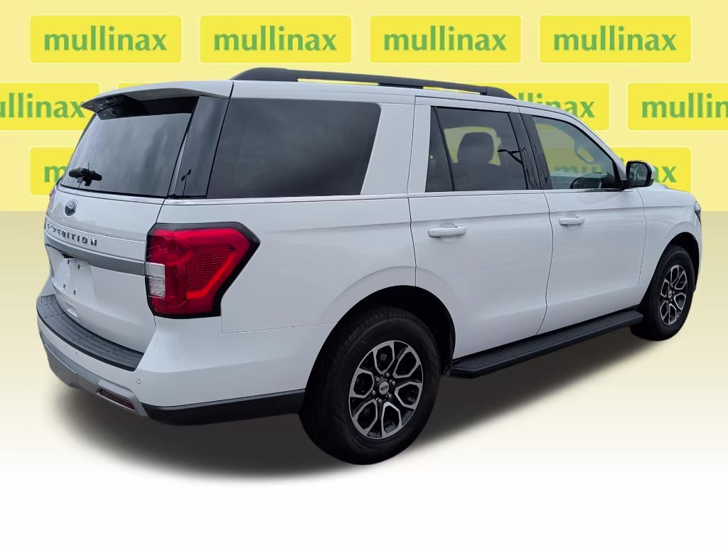 2024 Oxford White Ford Expedition XLT RWD SUV