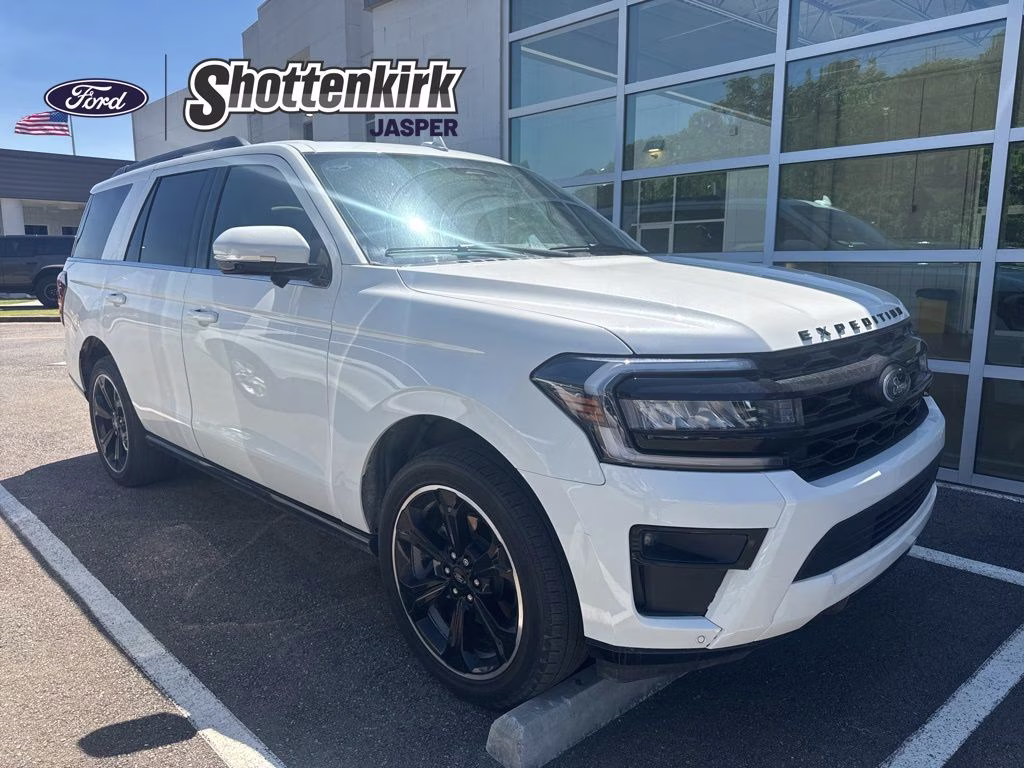 2023 Ford Expedition Limited 4X4's photo