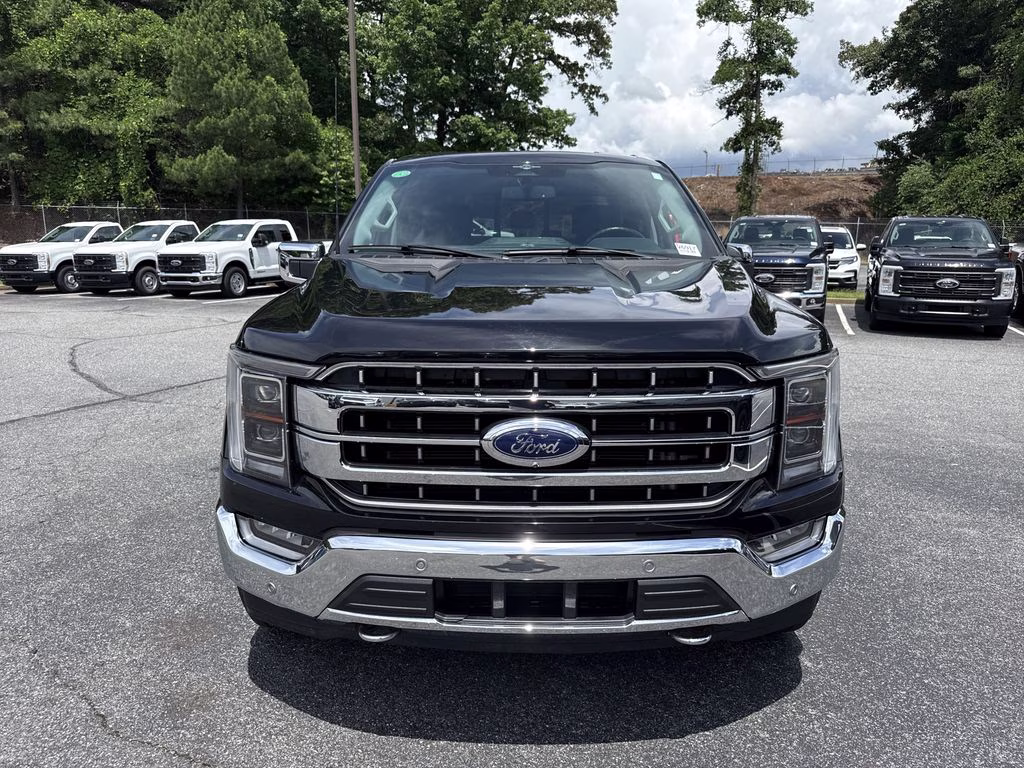 2023 Agate Black Metallic Ford F-150 Lariat 4X4 Truck