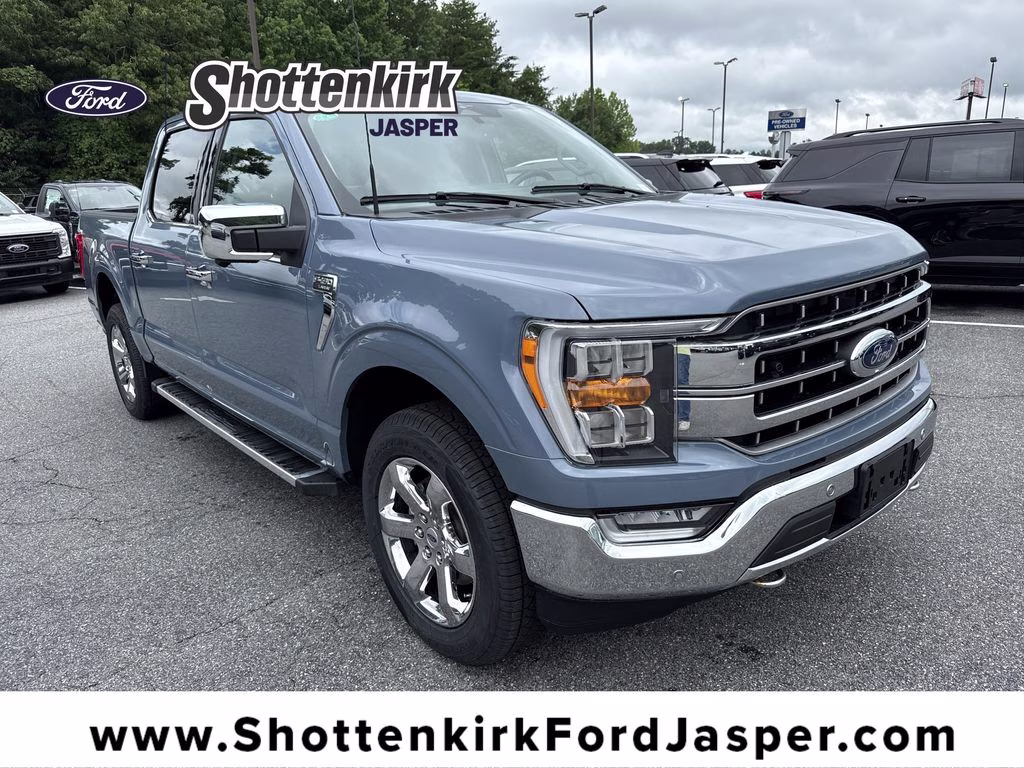 2023 Azure Gray Metallic Tri-Coat Ford F-150 Lariat 4X4 Truck