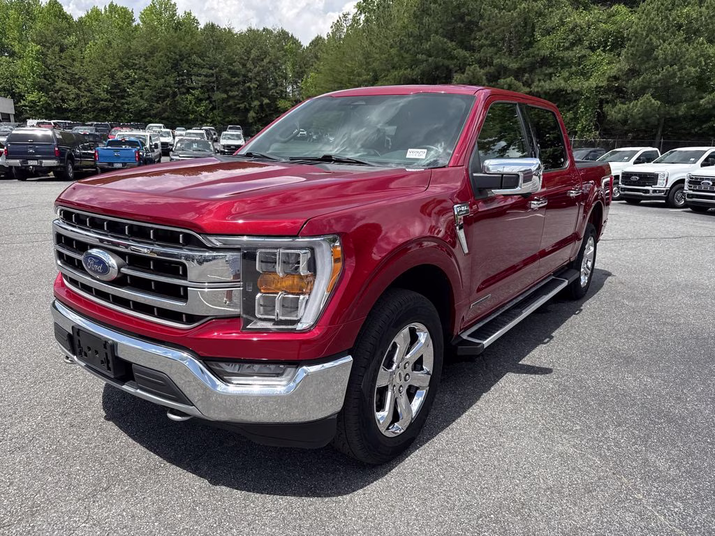2023 Rapid Red Metallic Tinted Clearcoat Ford F-150 Lariat 4X4 Truck