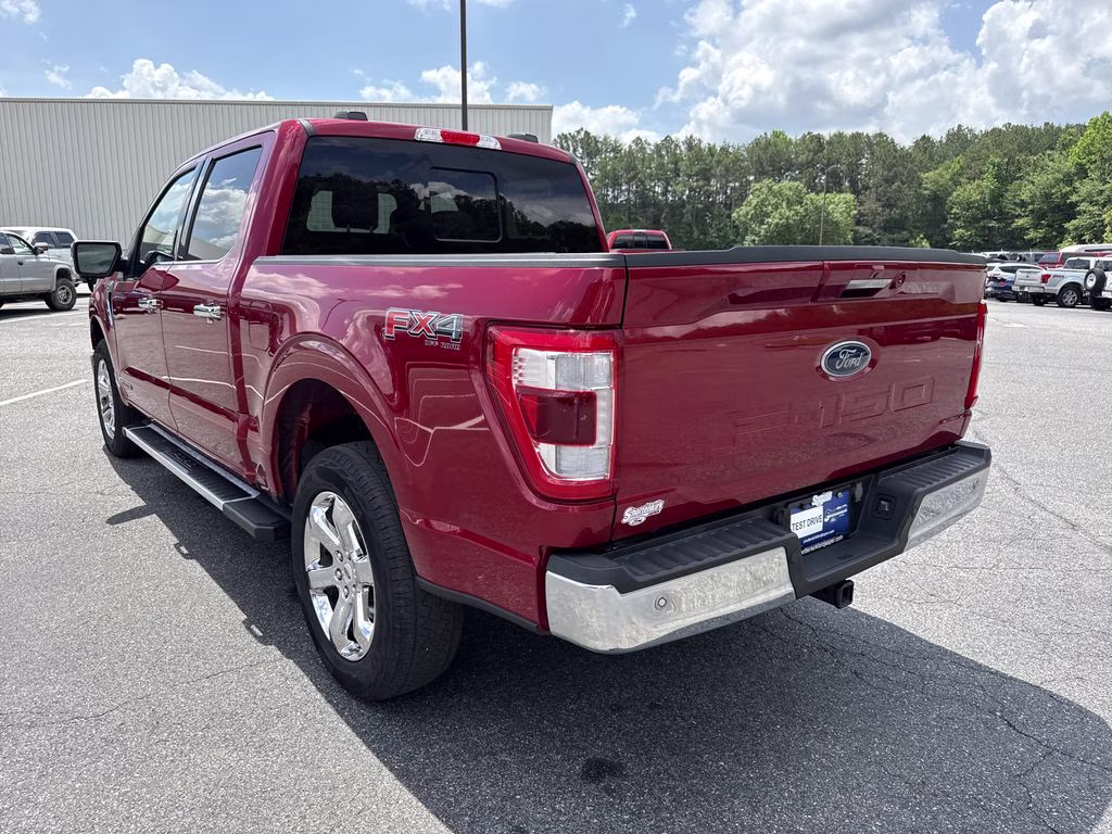 2023 Rapid Red Metallic Tinted Clearcoat Ford F-150 Lariat 4X4 Truck
