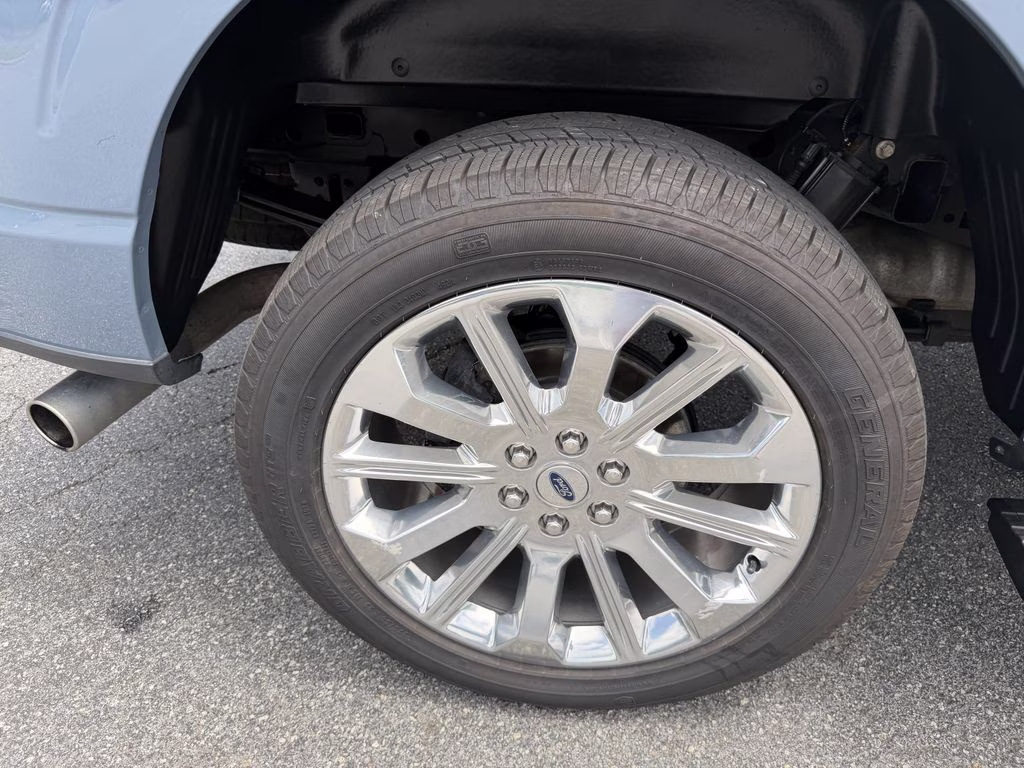 2023 Azure Gray Metallic Tri-Coat Ford F-150 Limited 4X4 Truck