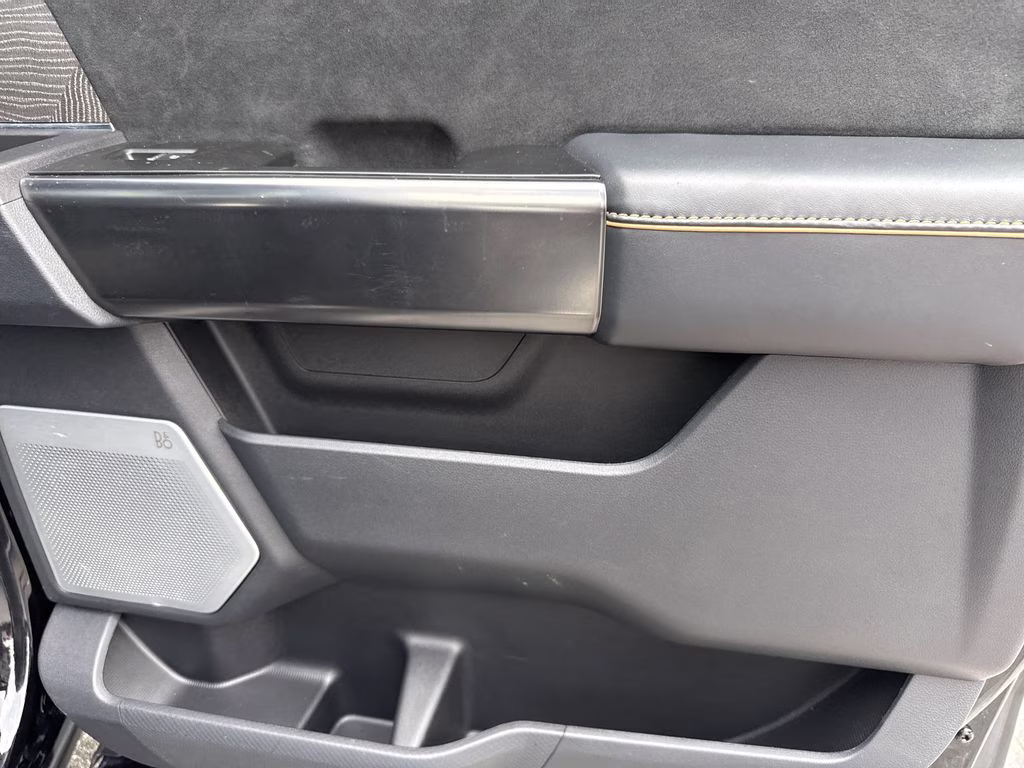 2022 Agate Black Metallic Ford F-150 Platinum 4X4 Truck