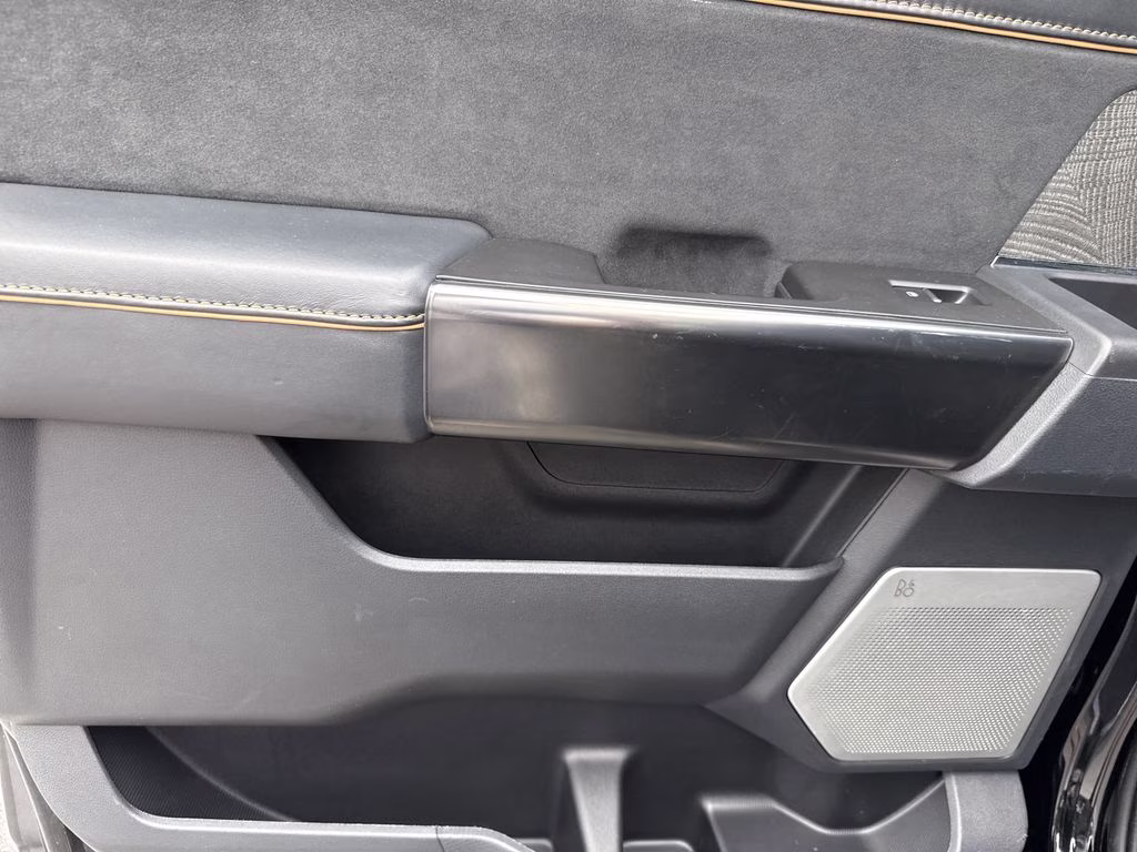 2022 Agate Black Metallic Ford F-150 Platinum 4X4 Truck