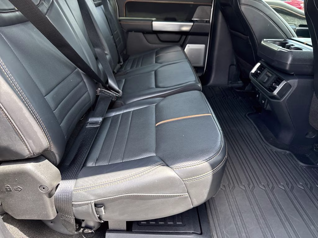 2023 Star White Metallic Tri-Coat Ford F-150 Platinum 4X4 Truck