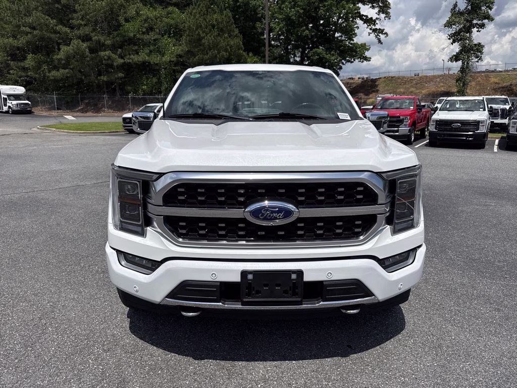 2023 Star White Metallic Tri-Coat Ford F-150 Platinum 4X4 Truck
